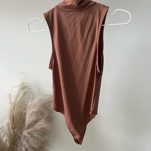 Zara bodysuit - Picture 3 of 3